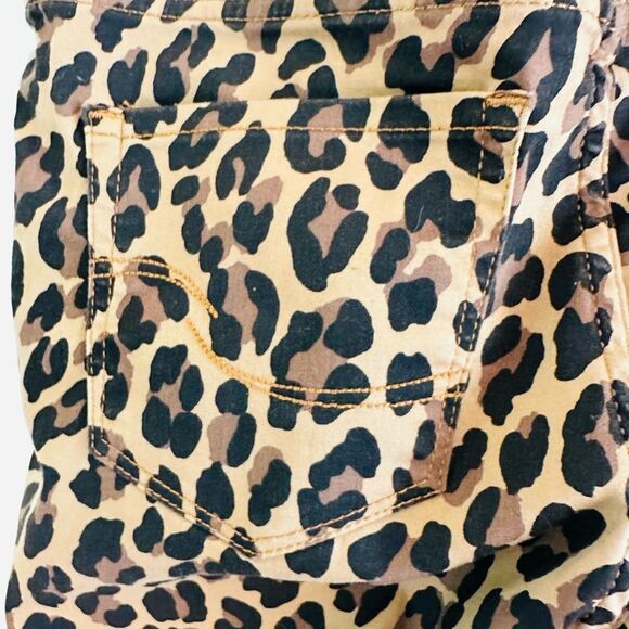 Levi's Signature Gold Leopard Print Skinny Pants NWT sz25 - Picture 4 of 6